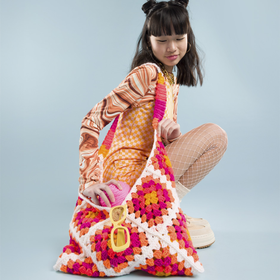 Free Red Heart Granny Square Bag Crochet Project