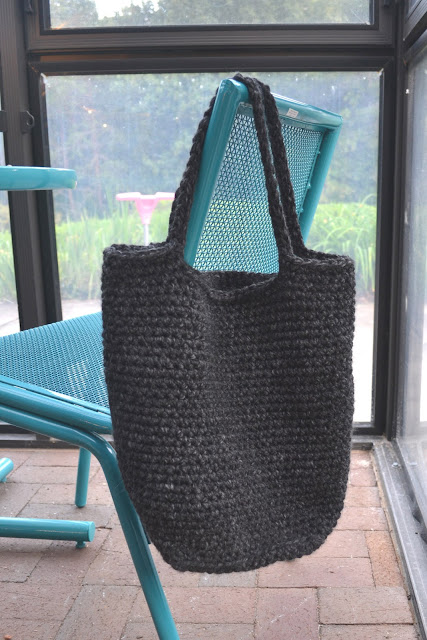 Chunky Crocheted Tote Pattern