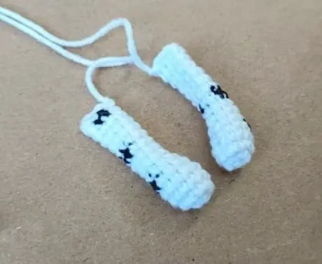 Crochet Dalmatian arms