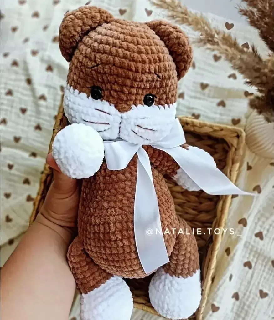 Amigurumi plush cat