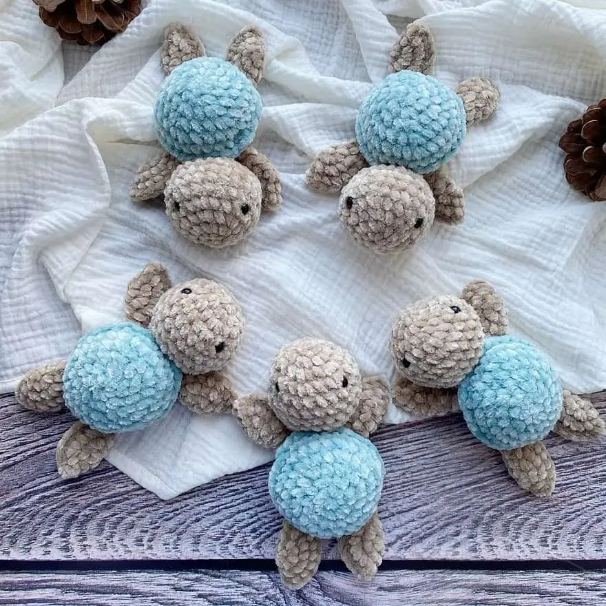 Crochet plush turtle free pattern
