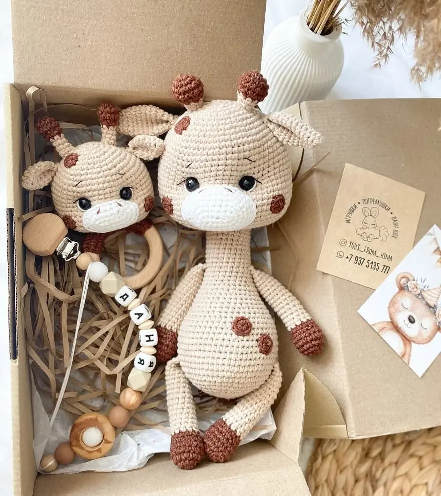 Amigurumi giraffe free pattern