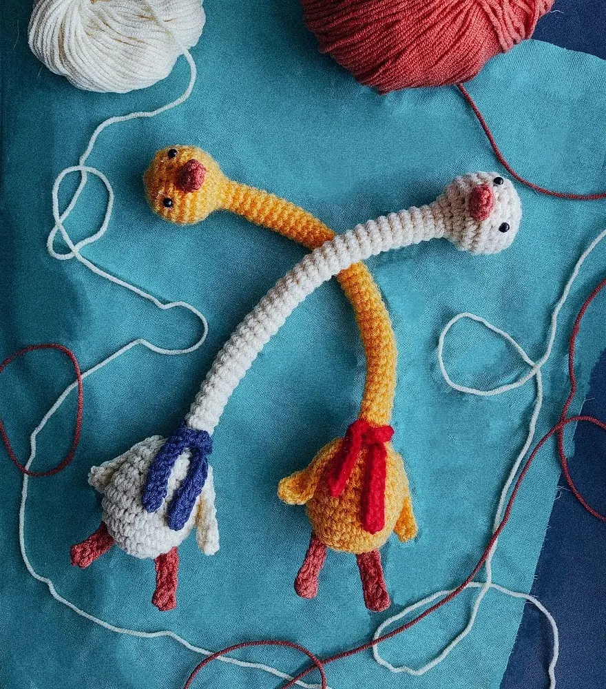 Amigurumi long-necked goose pattern
