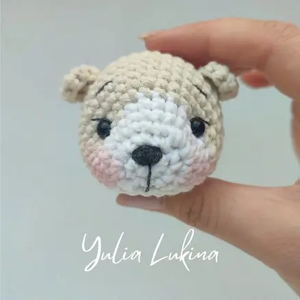 Crochet bear head