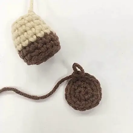 Crochet reindeer: arms Crochet reindeer arms