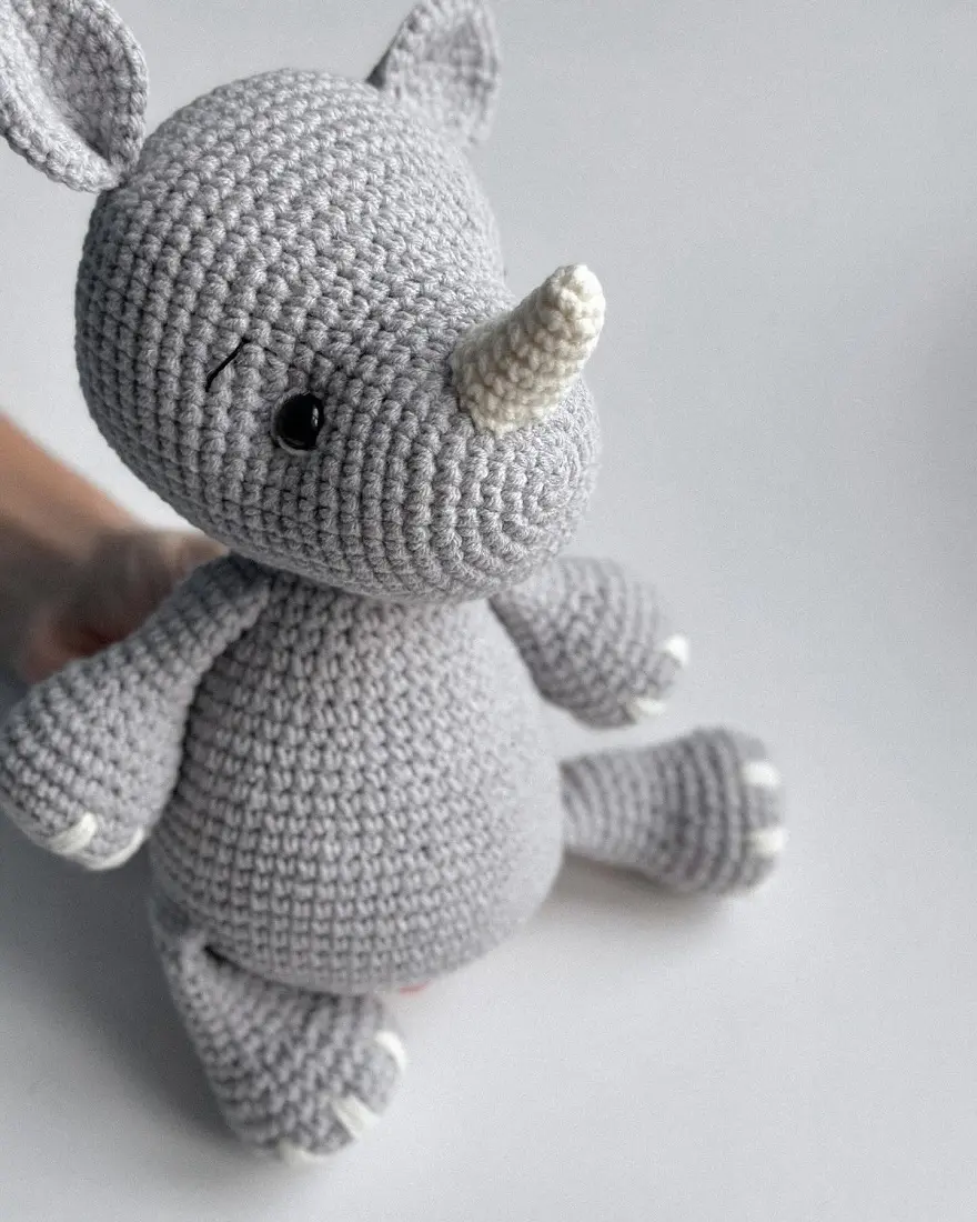 Amigurumi rhino free crochet pattern