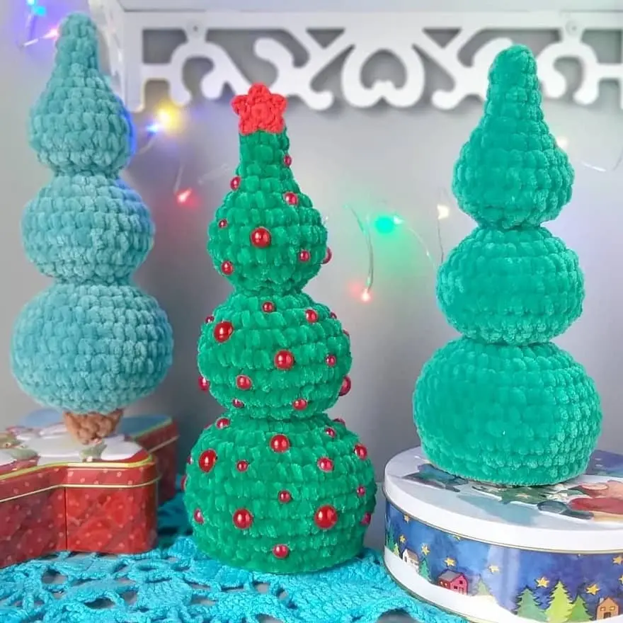 Easy crochet Christmas tree pattern