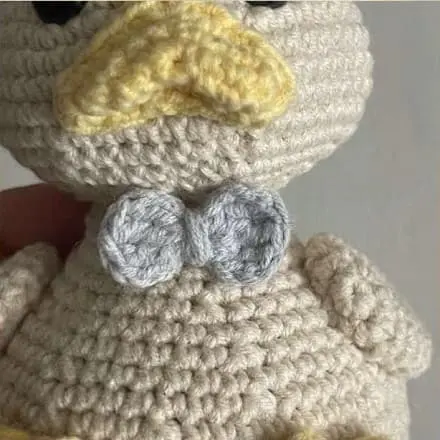 Crochet bow tie for a toy Crochet bow tie for a toy