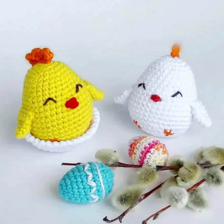 Crochet Easter chick free pattern
