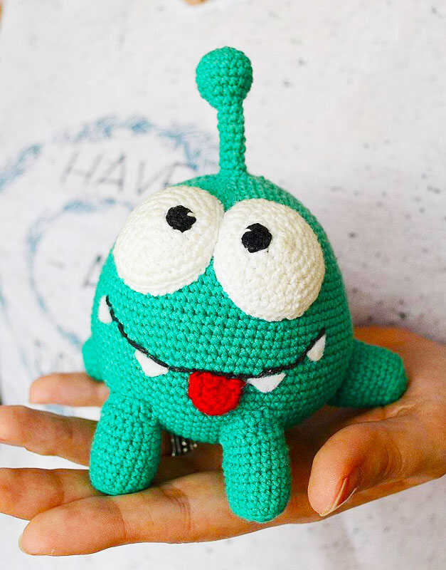 Amigurumi Cute Monster Free Crochet Pattern