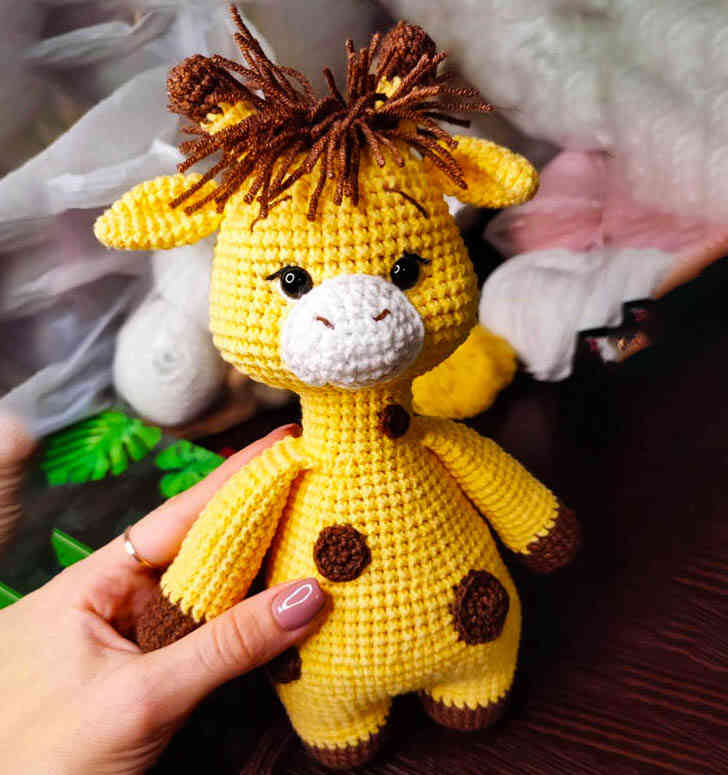 Amigurumi Cute Giraffe Free Crochet Pattern
