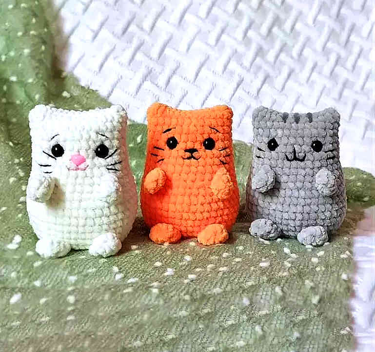 Amigurumi Little Plush Cat Free Crochet Pattern