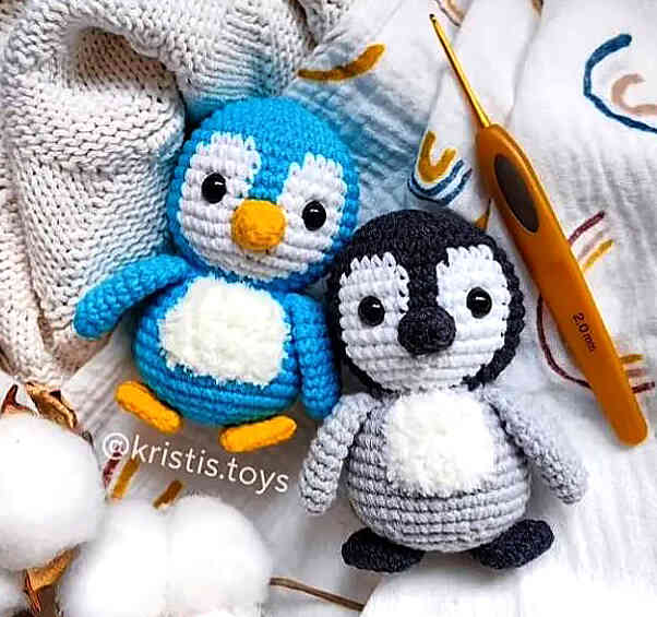 Amigurumi Mini Penguin Free Crochet Pattern