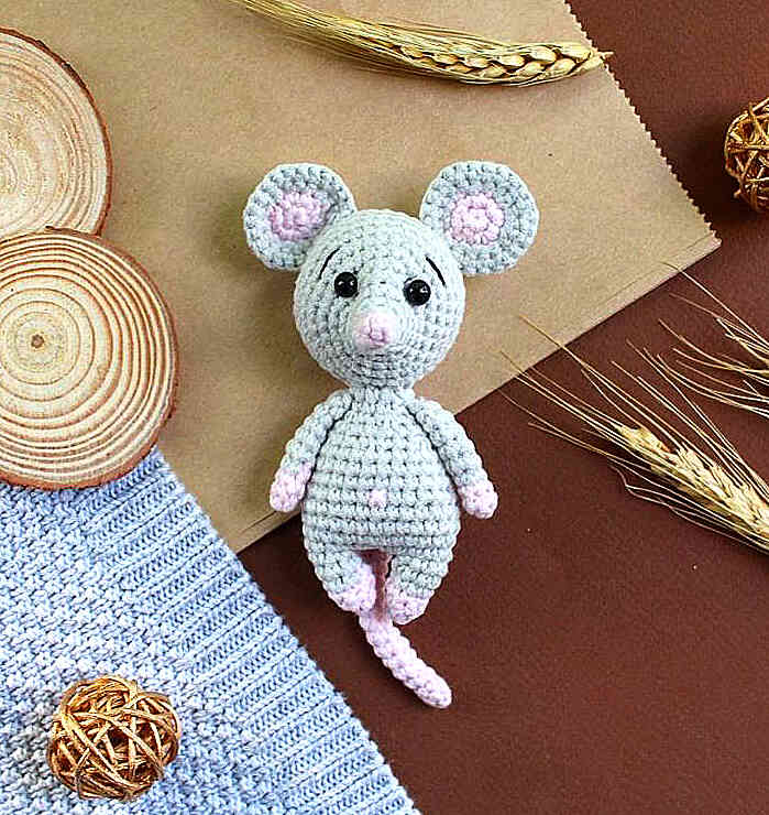 Amigurumi Little Mouse Free Crochet Pattern