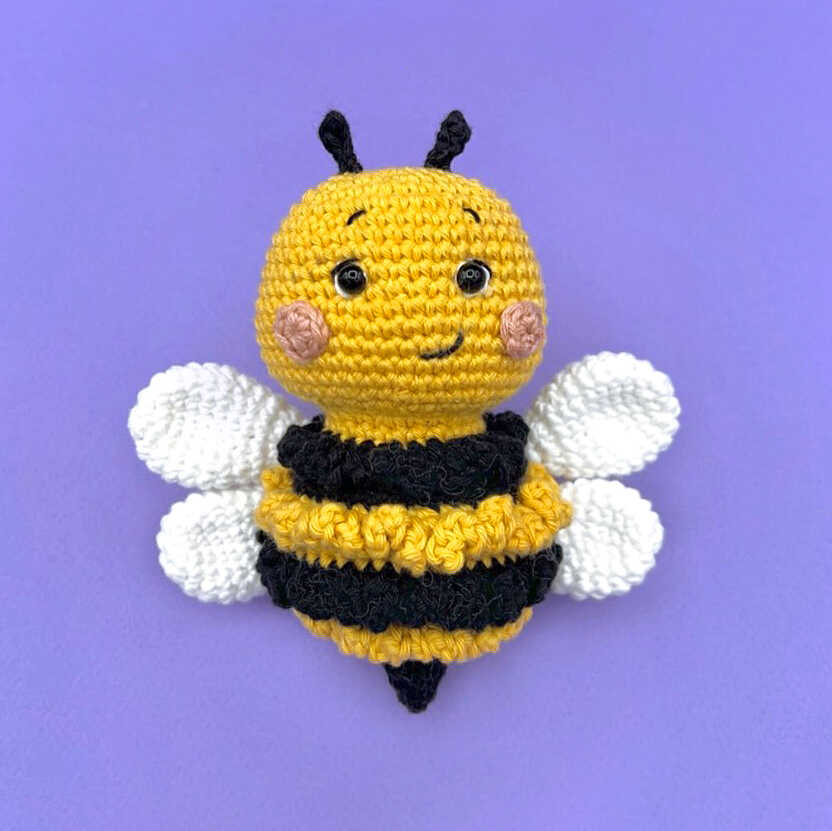 Crochet Bee Amigurumi Free Pattern