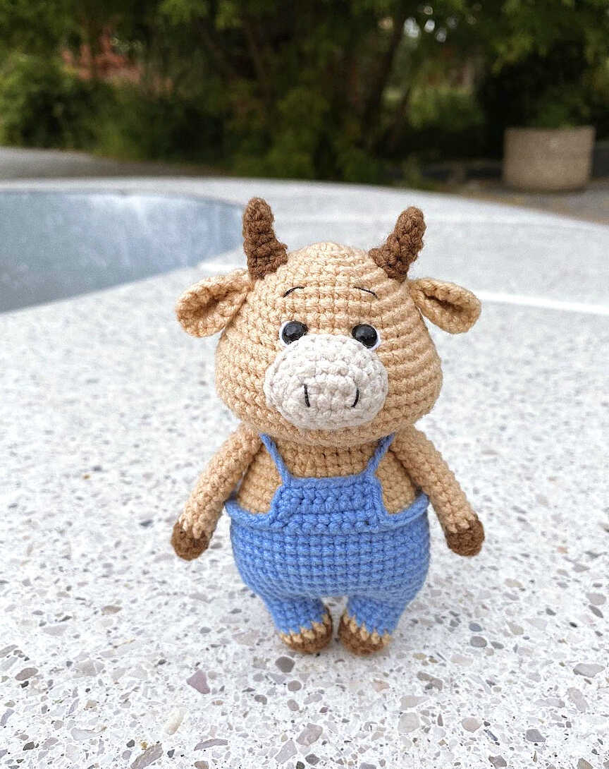 Amigurumi Cute Bull Crochet Free Pattern