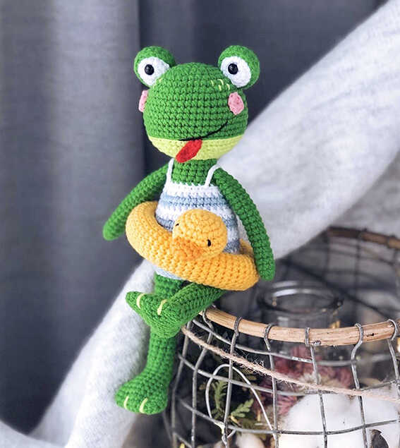 Amigurumi Frog Free Pattern
