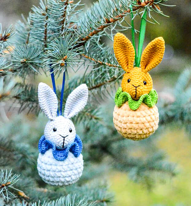 Amigurumi Christmas Ornament Free Pattern