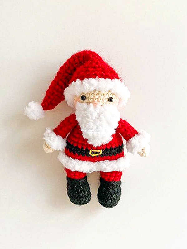 Amigurumi Santa Free Pattern