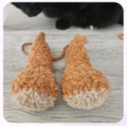 party-crochet-teddy-bear-legs